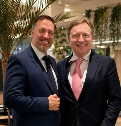 Héctor De Castro with Glenn Manziuk, CEO of the World Sustainable Hospitality Alliance
